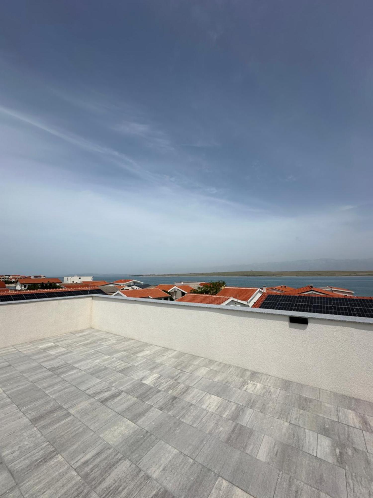 Monachus Apartments Vir Exterior photo
